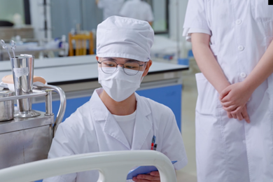 emc易倍体育的“男”丁格尔