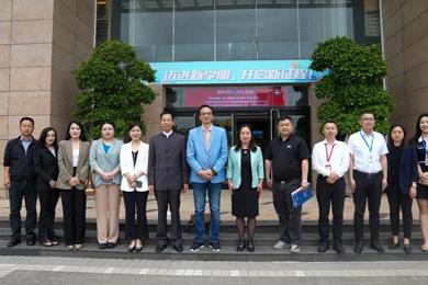 加拿大国际教育局副局长刘裕佳一行莅临emc易倍体育教育交流会见